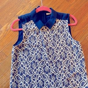 RoyalNavy blue Nordstrom top w white flower detail
